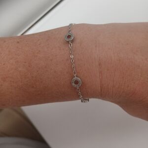 Nwot Pretty Bird 18k White Goldplated Circle Bracelet Nwot 7-8.5"